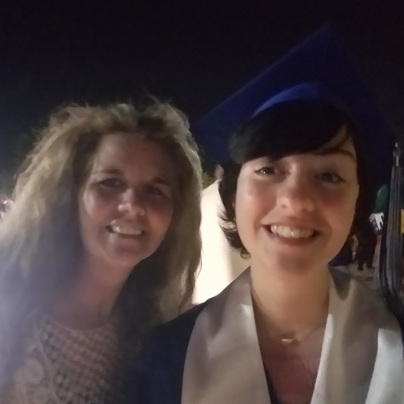 Meet your Posher, Michelle - Picture 4 of 4